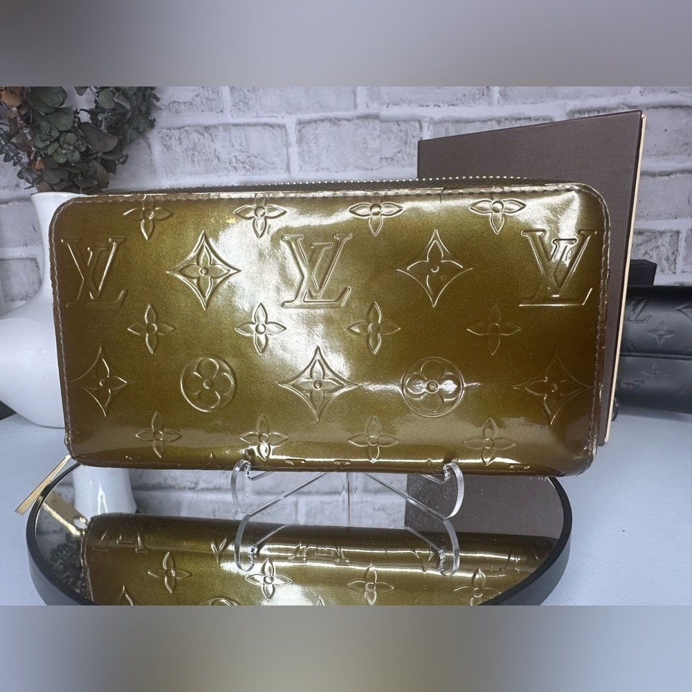 LOUIS VUITTON M93723 Monogram Vernis Zippy Wallet Long Wallet Billfold B…